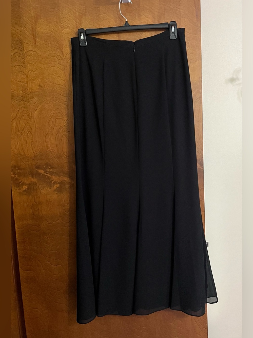 Dawn Joy Evening Wear Like New Ladies Size 14- Large Maxi Skirt in Color Black.